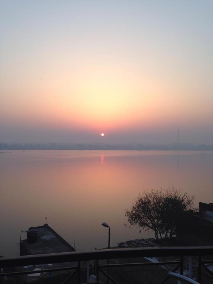 Rahul Guest House Benares Buitenkant foto